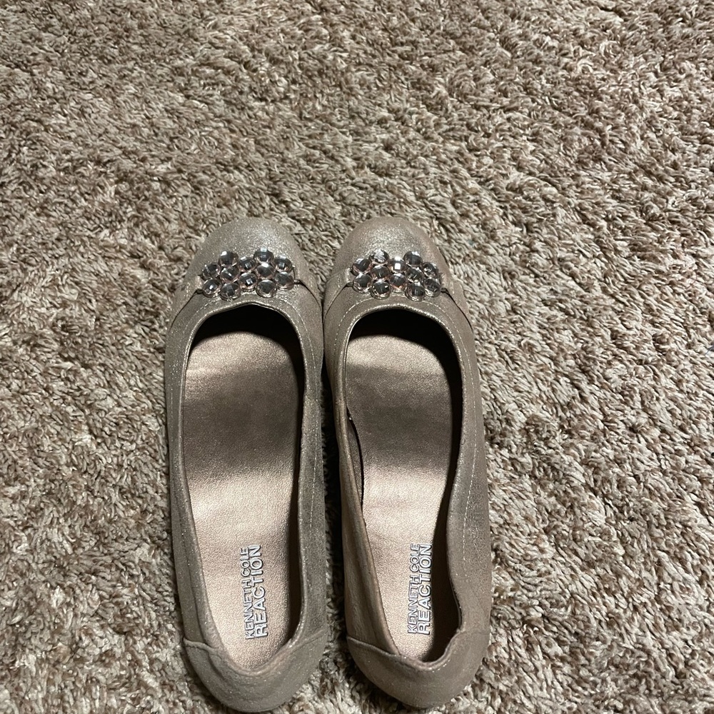 Kenneth Cole Reaction Flats